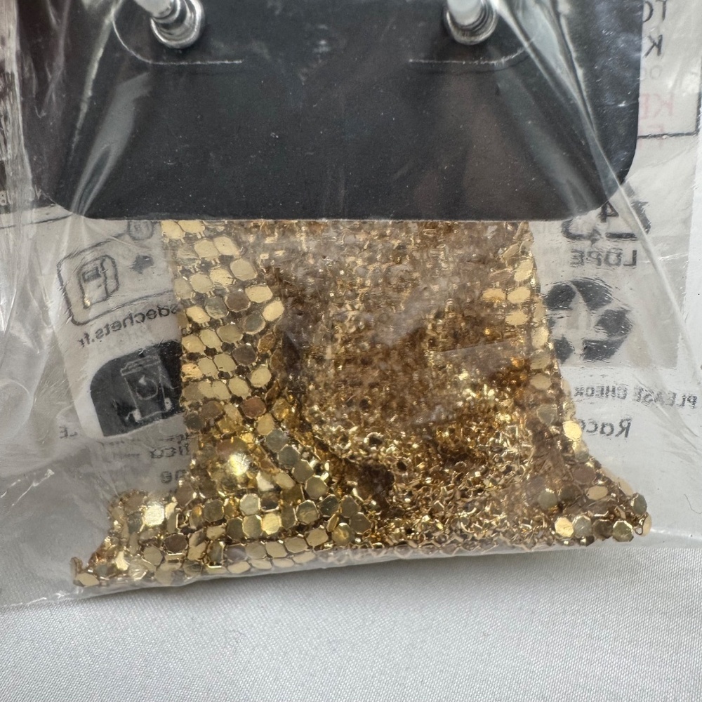 1213 NWT PrettyLittleThing Gold Chainmail Statement Earrings - Picture 5 of 6